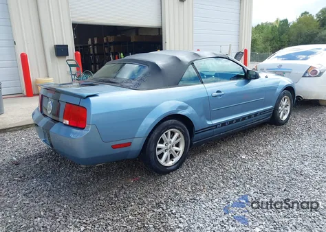 2007 Ford Mustang V6 Deluxe/V6 Premium from USA, damaged, VIN 1ZVFT84N375252177
